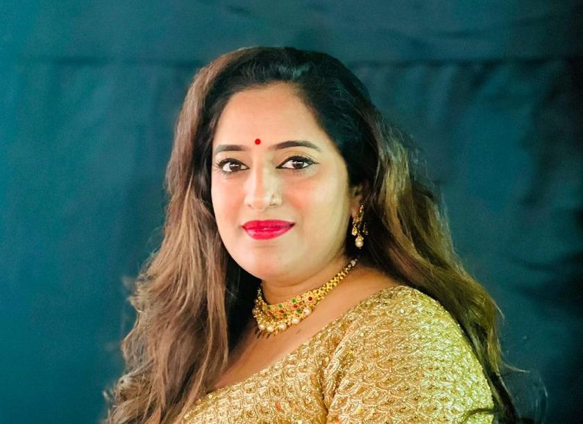 VISHWA KUNCHALA – THE VOICE OF GUJARATI FOLK TRADITION
